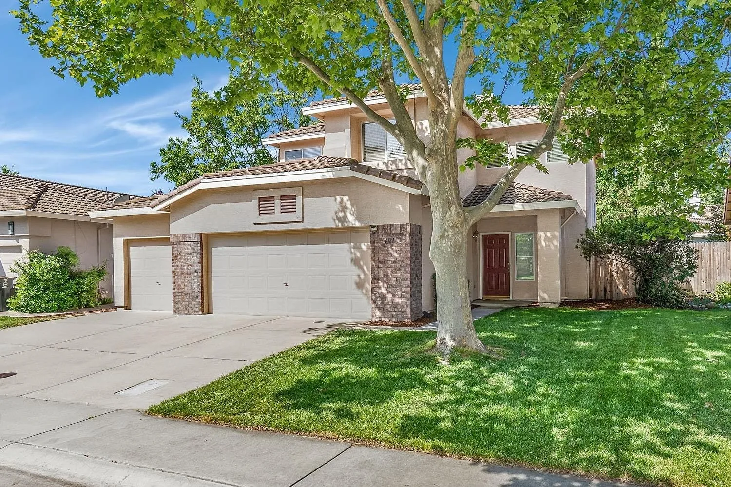 A classic Davis family home